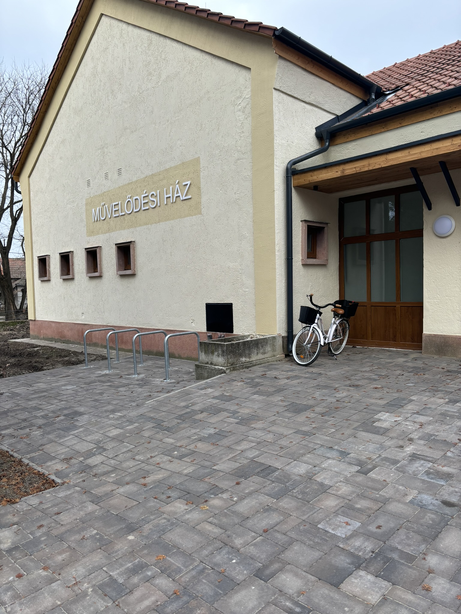 Muvelodesi-Haz-Atalakitasa-Fabiansebestyenben