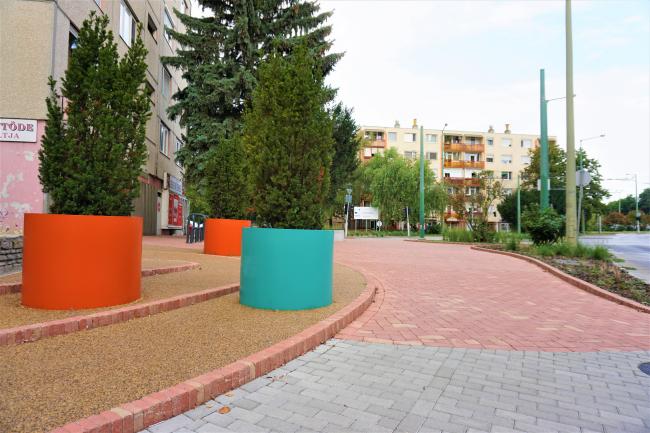 A Zöld város kialakítása Odessza akcióterületen című, TOP-6.3.2-16-SG1-2017-00001 azonosítószámú projekt zöldfelületi rekonstrukció építési munkáinak 