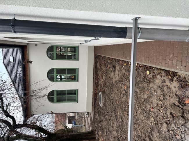 Szolgáltatóház felújítása Kiszomboron